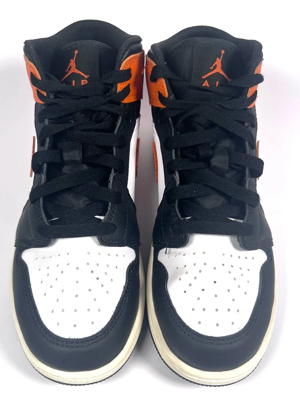 Nike Air Jordan 1 Mid - Orange/Black/White Kids Sneakers